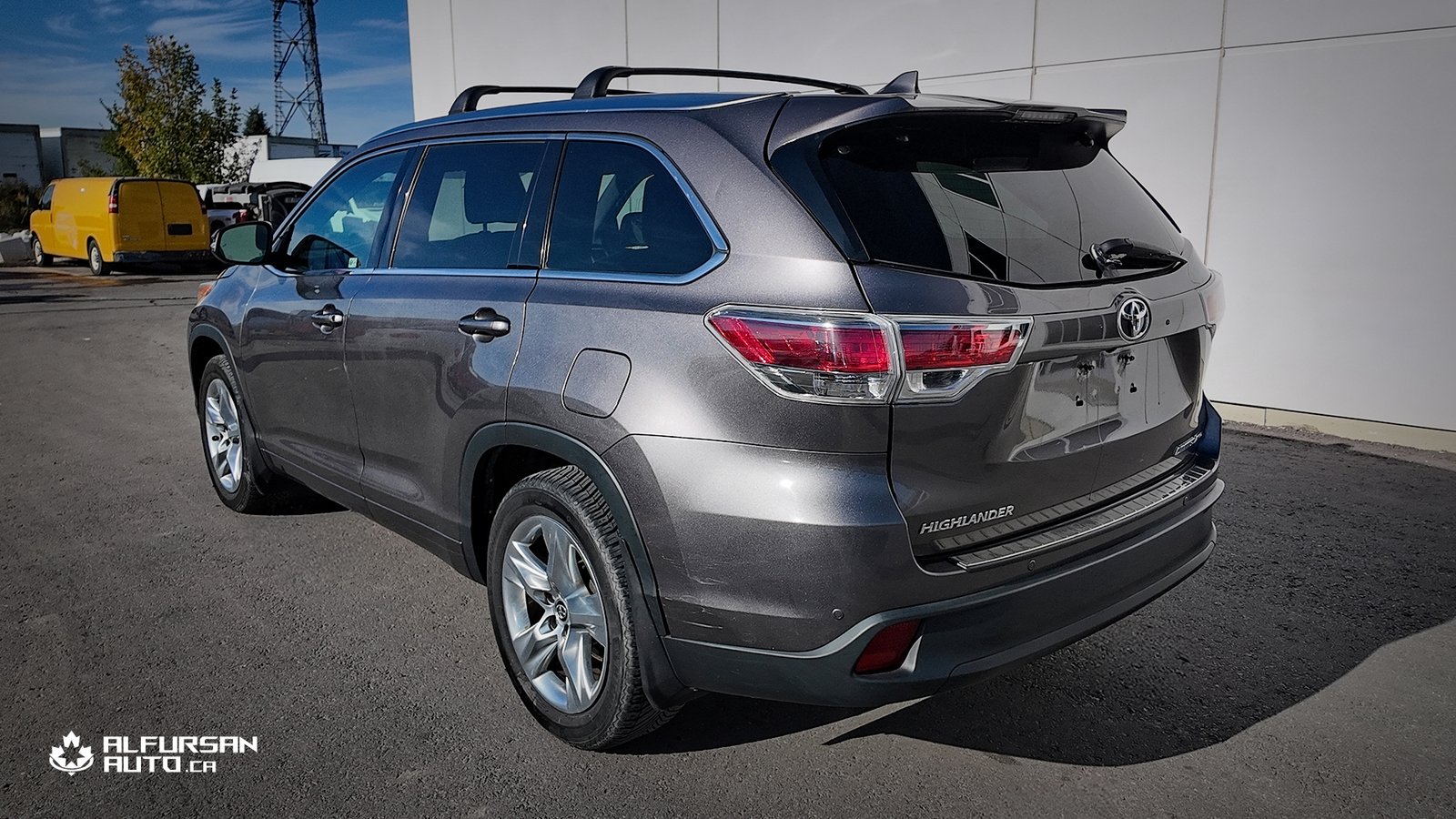 2016 Toyota Highlander Limited | 7 Passenger SUV | Fully Equipped - Photo 4