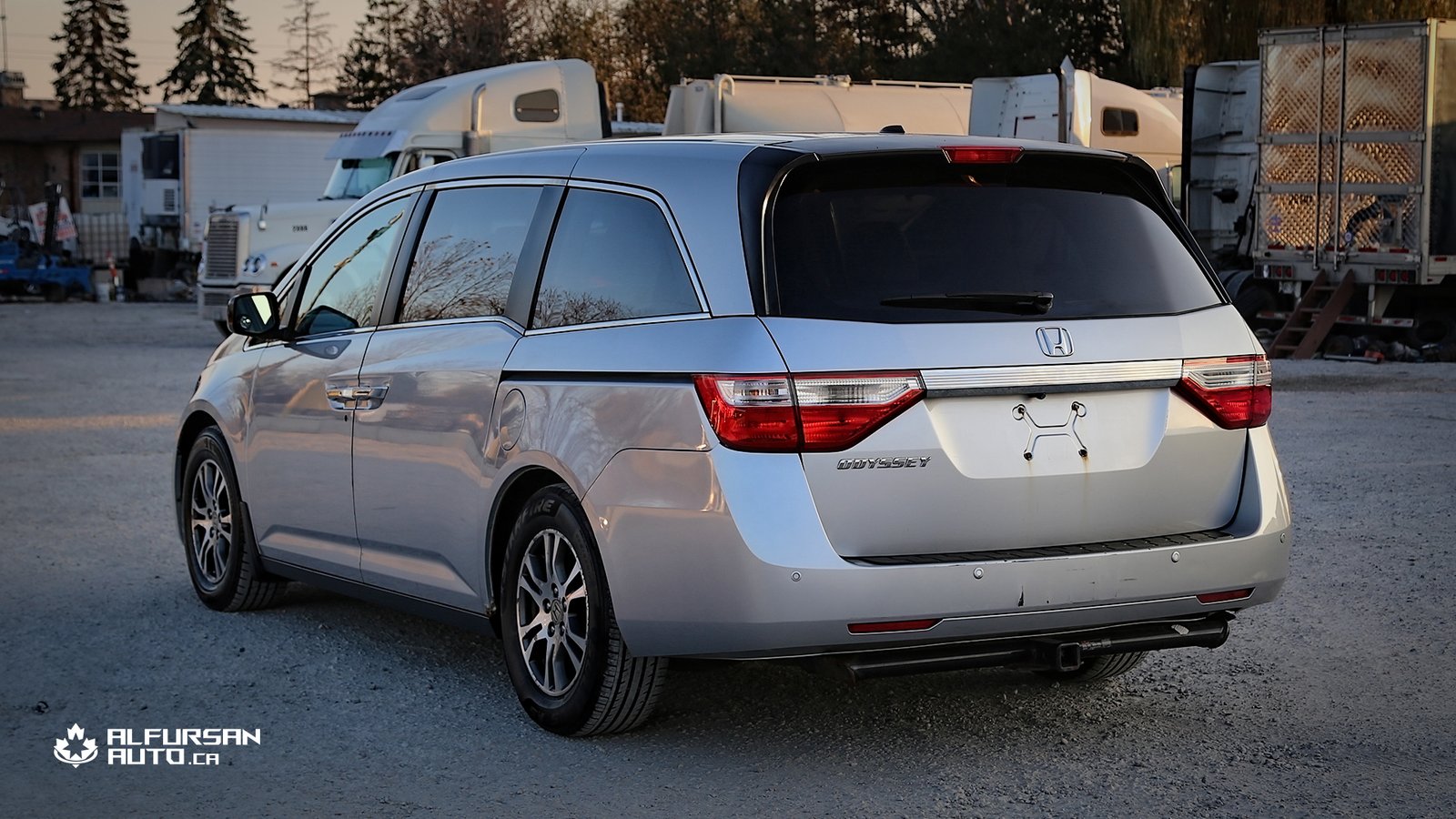 2013 Honda Odyssey EX-L | 8 passangers van | 237,000 KM | No Accidents | Excellent Service Record | Great Price - Photo 11