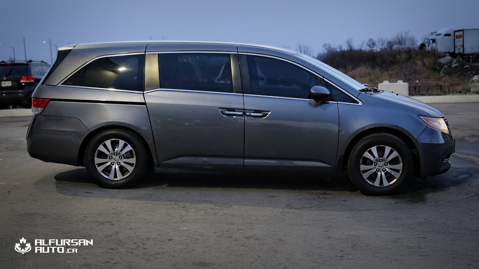 2014 Honda Odyssey EX – 8 Passenger Family Van | No Accidents - Photo 10