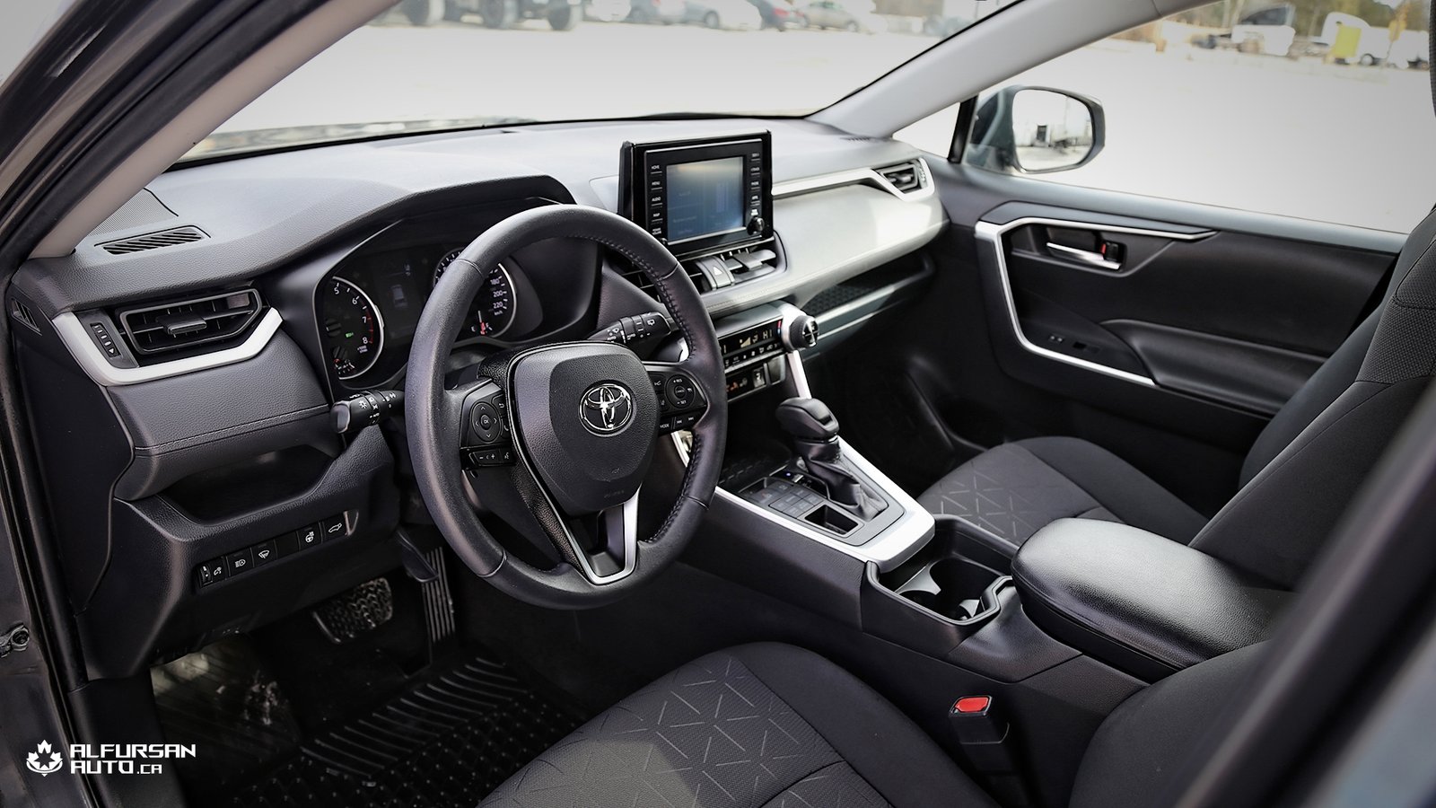 2020 Toyota RAV4 XLE AWD | 107,000KM | One Owner | Pearl Gunmetal | Great Price - Photo 2