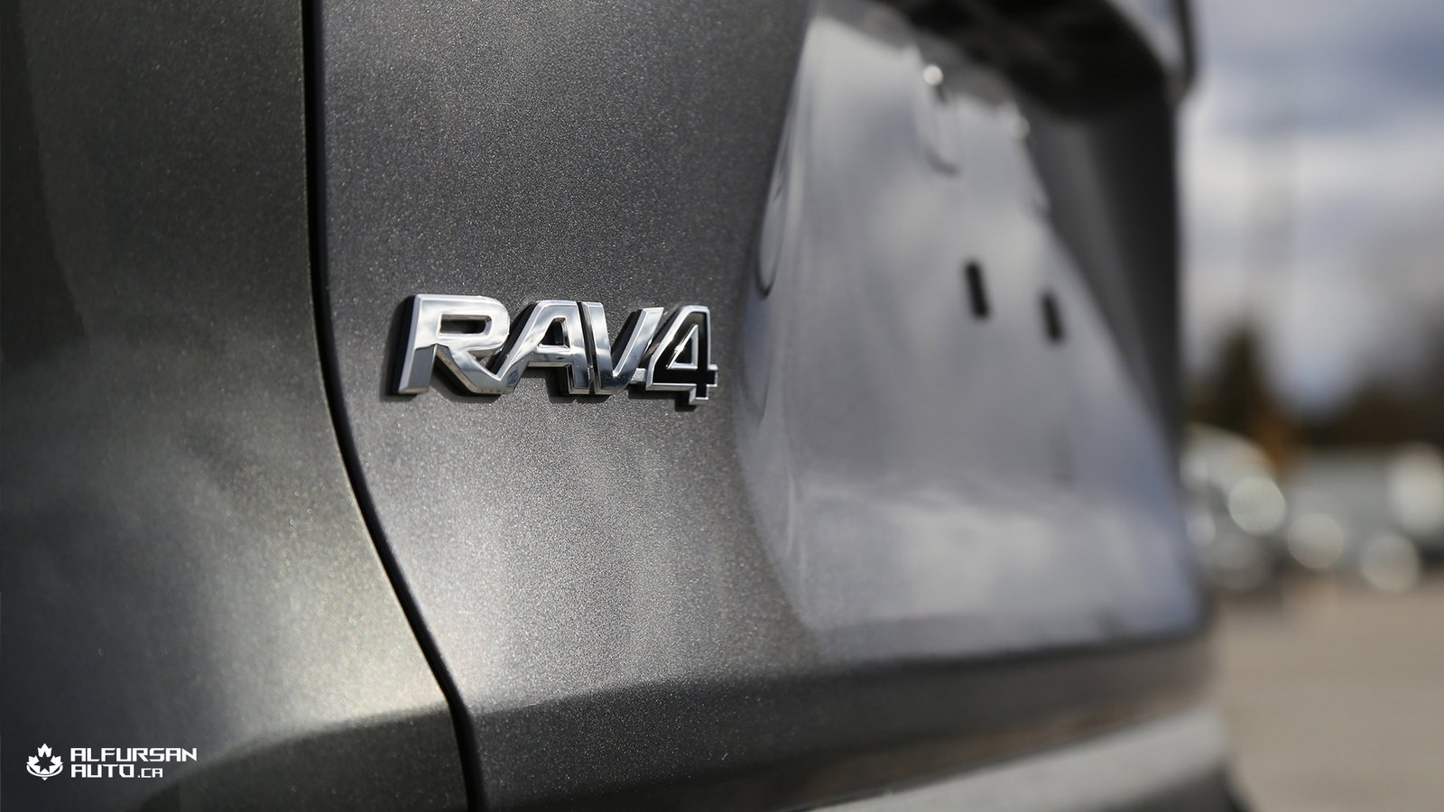 2020 Toyota RAV4 XLE AWD | 107,000KM | One Owner | Pearl Gunmetal | Great Price - Photo 11