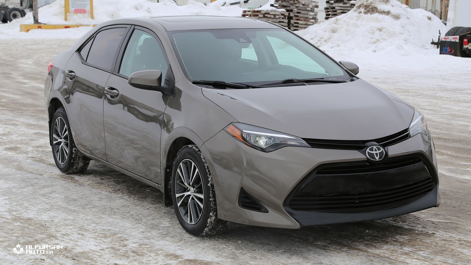 2018 TOYOTA COROLLA |  92400KM