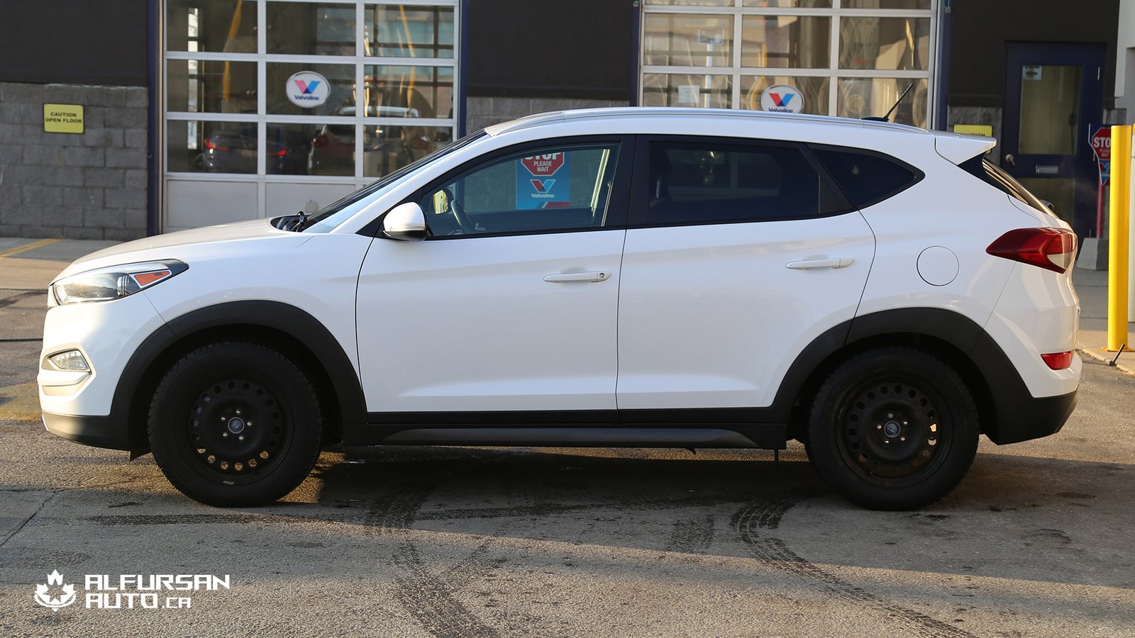 2016 Hyundai Tucson Premium, Fully Loaded & Zero Accidents | 182,250 KM | Certified | Extra Set of Winter tires - Photo 8