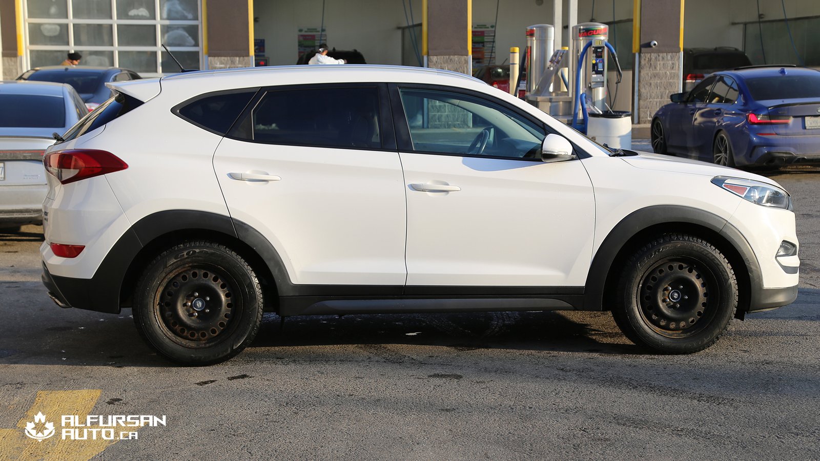 2016 Hyundai Tucson Premium, Fully Loaded & Zero Accidents | 182,250 KM | Certified | Extra Set of Winter tires - Photo 12
