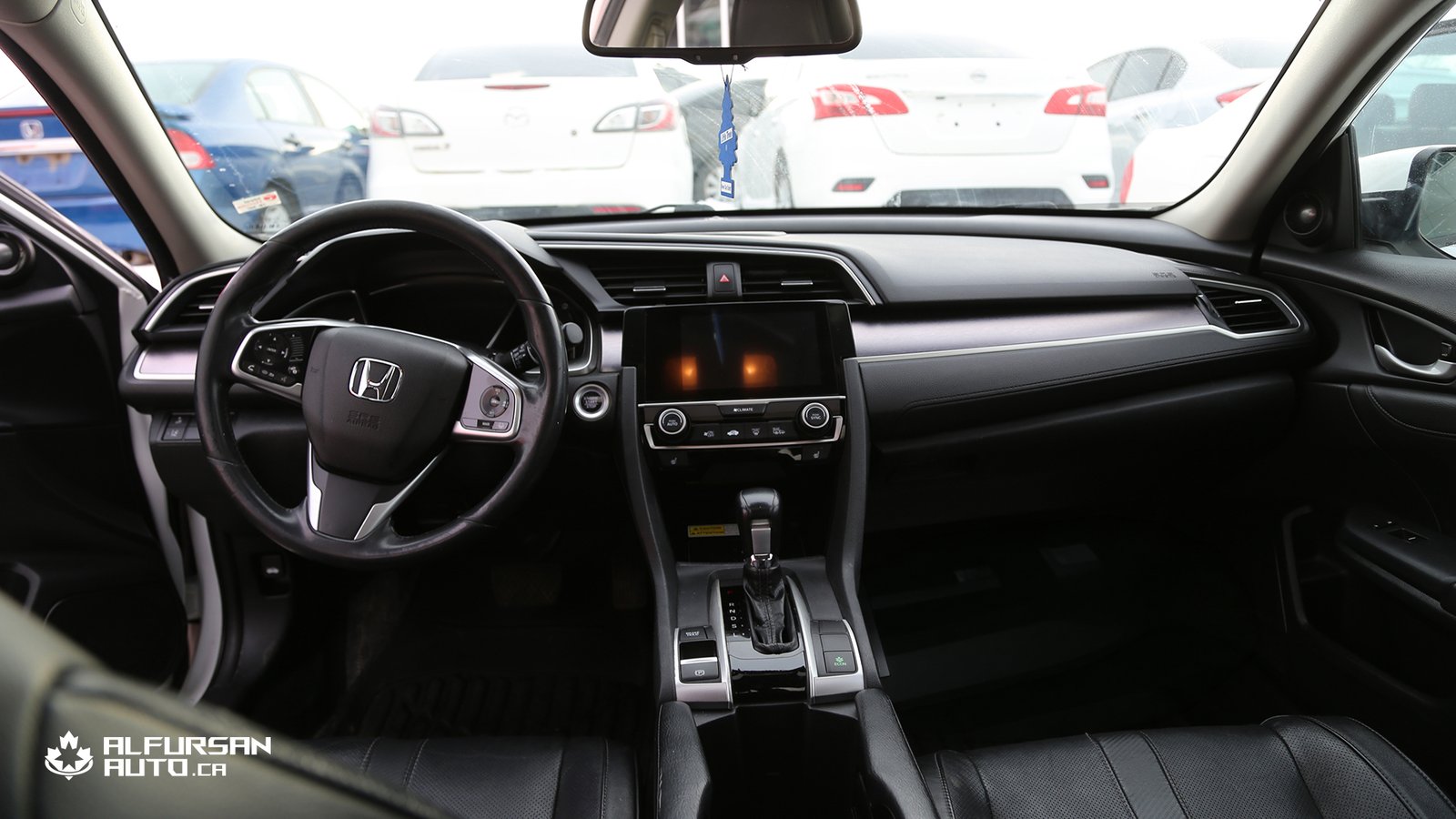 2018 Honda Civic Touring | Top of the Line | 154,400KM | Navigation & Zero Accidents! - Photo 2