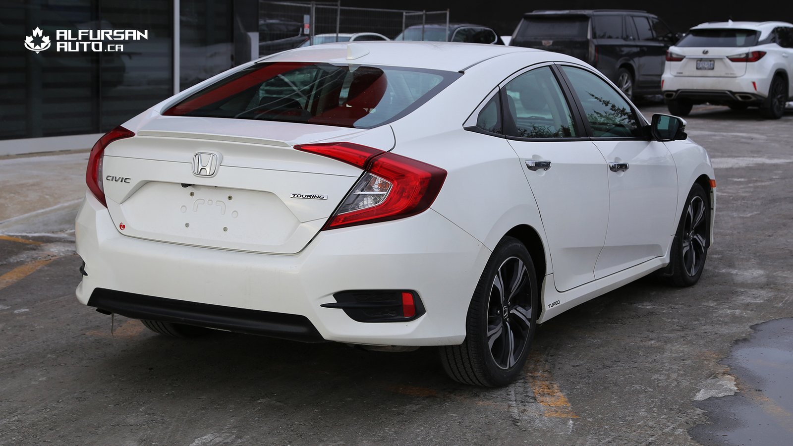 2018 Honda Civic Touring | Top of the Line | 154,400KM | Navigation & Zero Accidents! - Photo 10