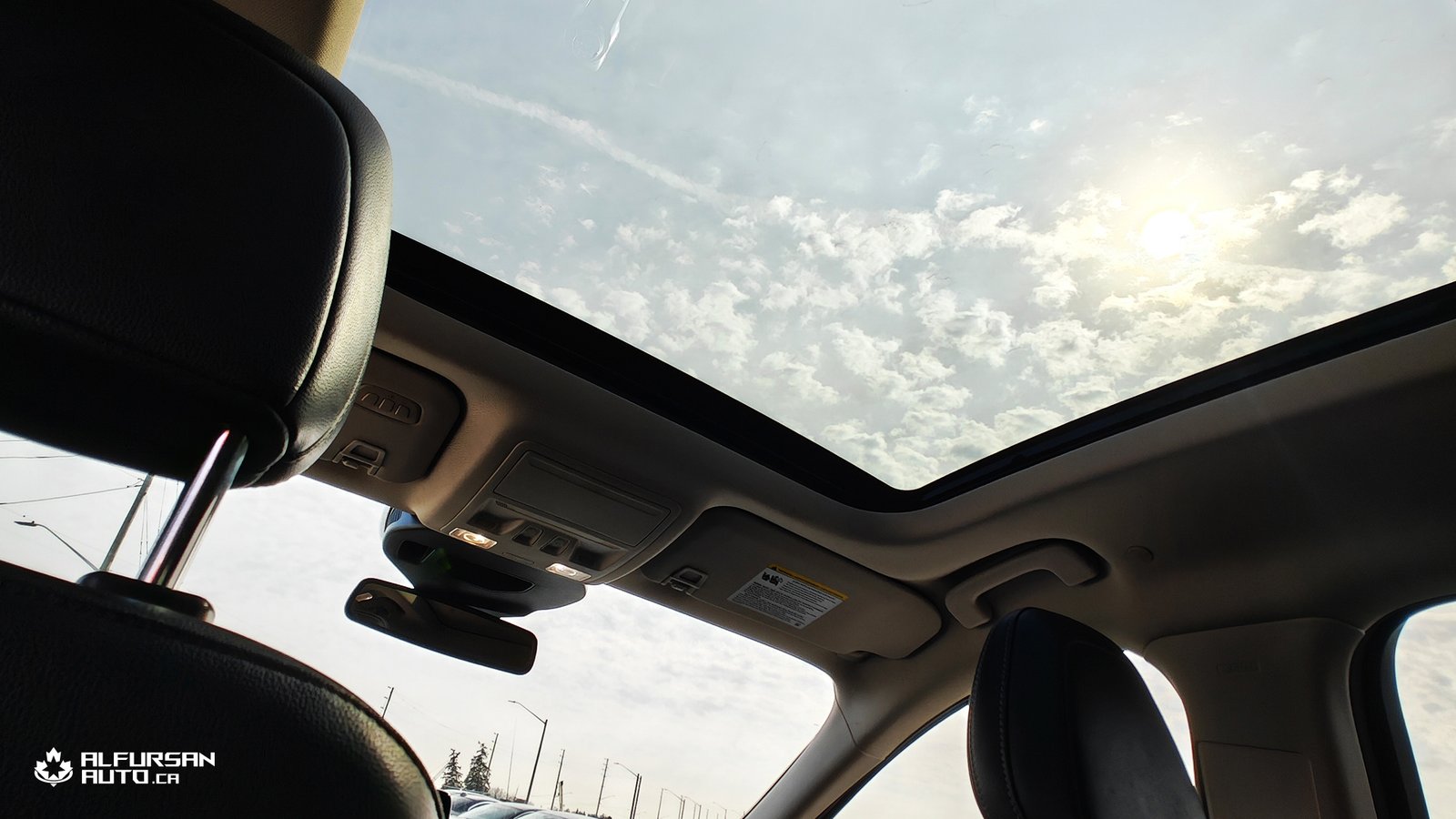 2020 Ford Escape Titanium Hybrid, ONE OWNER | Accident FREE | 157,200 KM, AWD - Photo 4