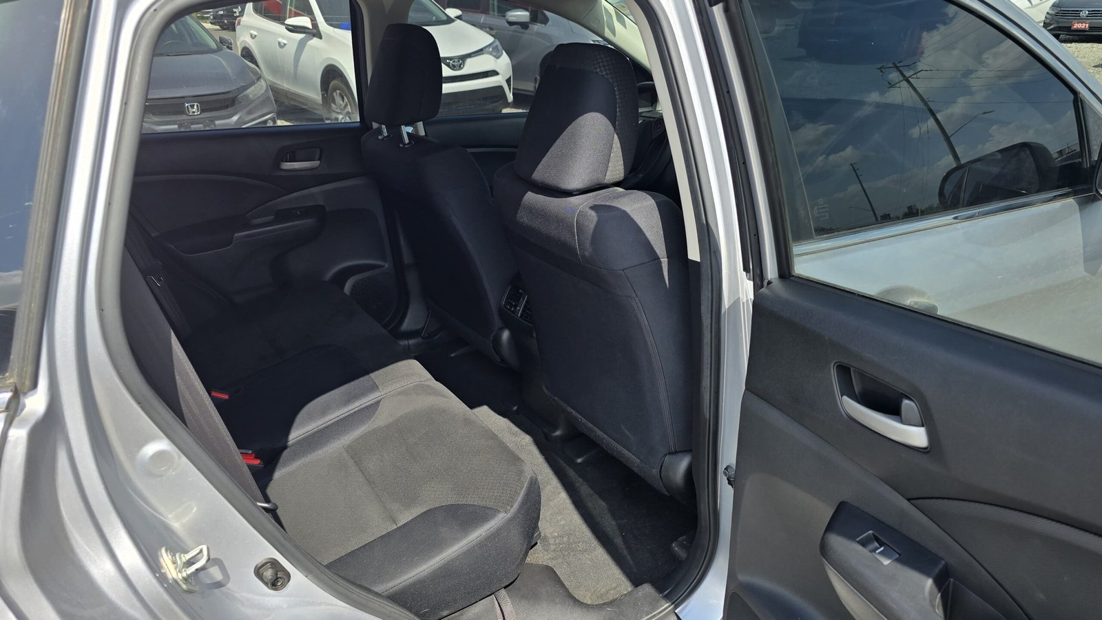 2015 Honda CR-V LX, 198,656 KM, Silver, Zero Accidents - Photo 12