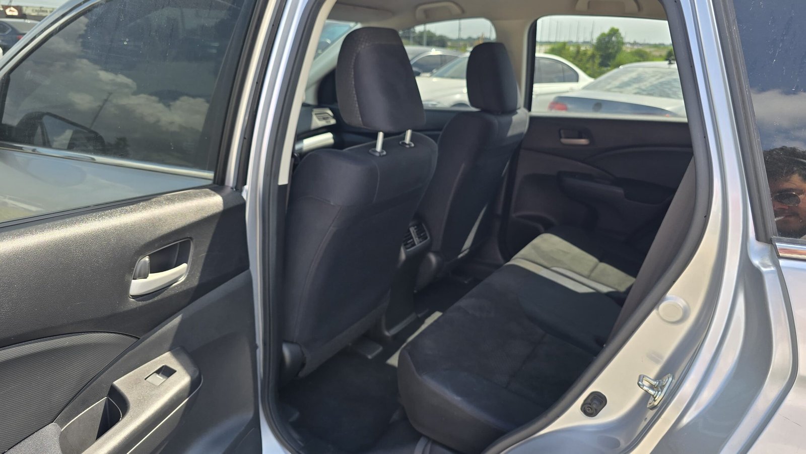 2015 Honda CR-V LX, 198,656 KM, Silver, Zero Accidents - Photo 10
