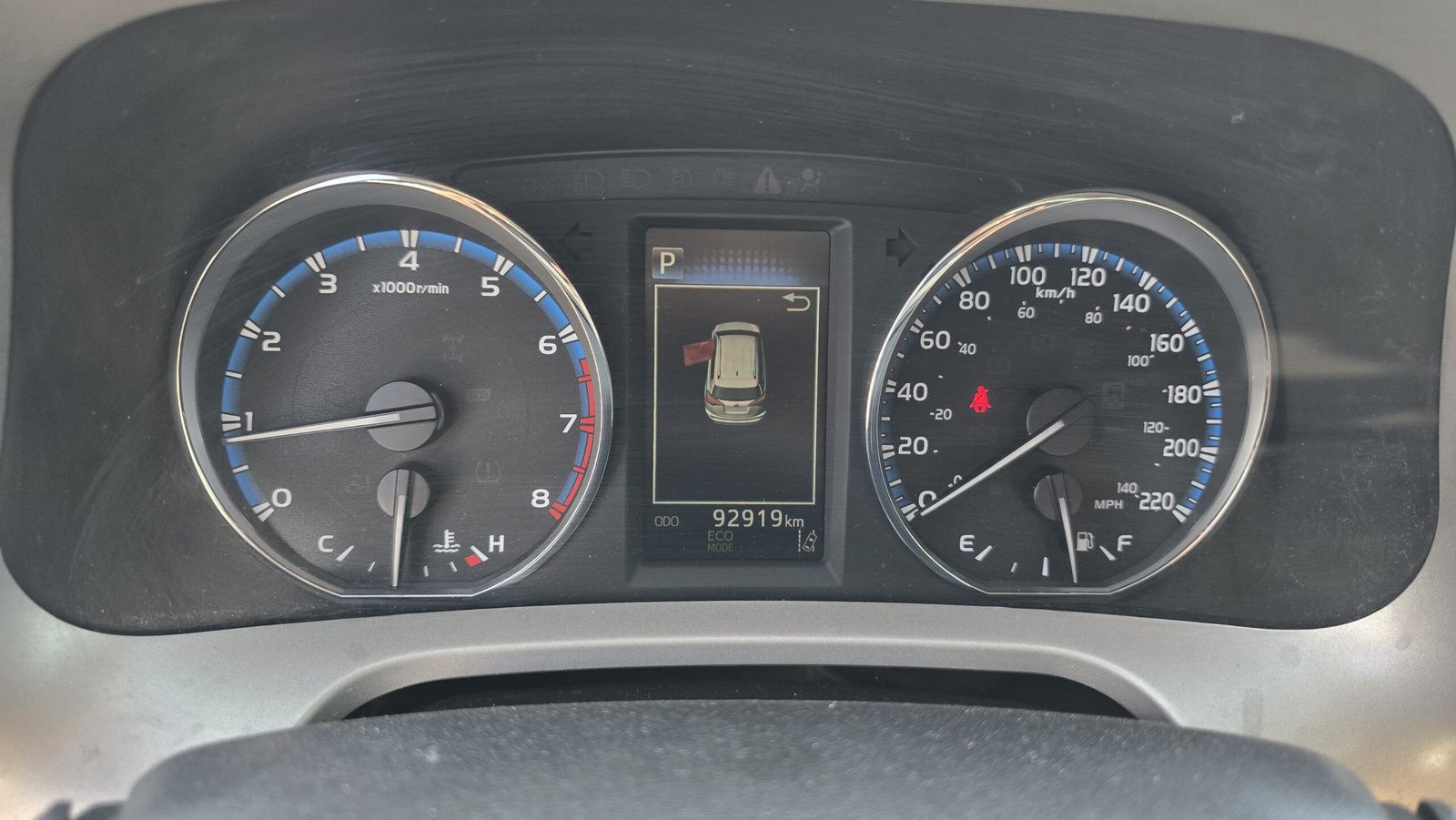 2017 Toyota RAV4 LE, 92,890 KM, Zero Accidents - Photo 11